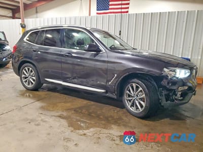 Czwarte zdjęcie samochodu z boku: 2018 BMW X3 XDRIVE30I VIN:5UXTR9C56JLC81446 - miniatura