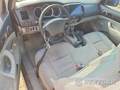 Zdjęcie 8 z 12 samochodu: 2008 TOYOTA TACOMA BASE VIN:5TENX22N38Z582225 - miniatura