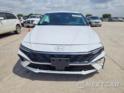 Piąte zdjęcie samochodu w środku: 2024 HYUNDAI ELANTRA SEL VIN:KMHLS4DG1RU744892 - miniatura