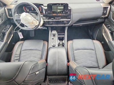 Zdjęcie 8 z 14 samochodu: 2023 NISSAN PATHFINDER PLATINUM VIN:5N1DR3DJ1PC272279 - miniatura