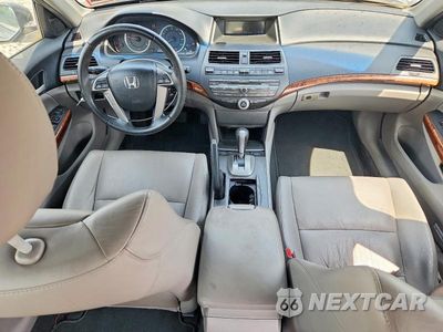 Zdjęcie 8 z 12 samochodu: 2012 HONDA ACCORD VIN:1HGCP2F80CA048986 - miniatura