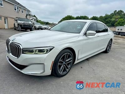 2021 BMW 750 XI WBA7U2C03MCG37401 - główne zdjęcie licytacji z USA - miniatura