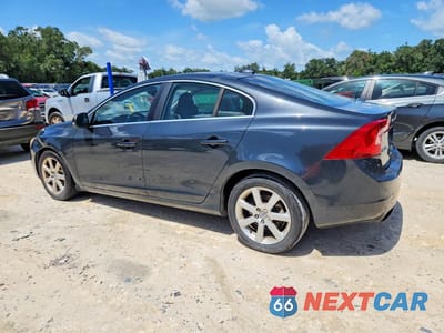 Drugie zdjęcie samochodu z przodu: 2016 VOLVO S60 PREMIER VIN:YV126MFK5G2396863 - miniatura