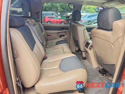 Zdjęcie 10 z 12 samochodu: 2004 CHEVROLET AVALANCHE K1500 VIN:3GNEK12T84G215986 - miniatura