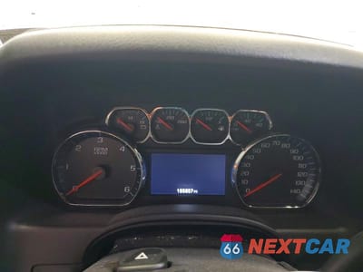 Zdjęcie 9 z 13 samochodu: 2019 CHEVROLET TAHOE K1500 LT VIN:1GNSKBKC1KR159380 - miniatura