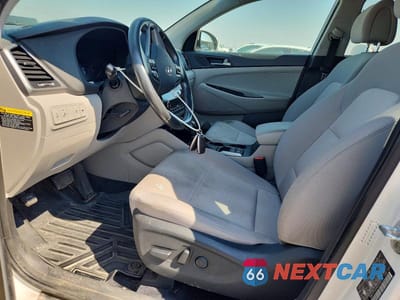 Zdjęcie 7 z 13 samochodu: 2017 HYUNDAI TUCSON VALUE VIN:KM8J3CA2XHU570519 - miniatura