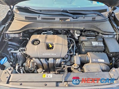 Zdjęcie 12 z 13 samochodu: 2019 HYUNDAI KONA SEL VIN:KM8K2CAA0KU198470 - miniatura