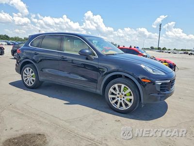 Czwarte zdjęcie samochodu z boku: 2016 PORSCHE CAYENNE SE HYBRID VIN:WP1AE2A26GLA62575 - miniatura