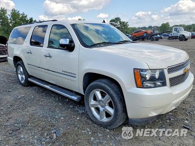 Czwarte zdjęcie samochodu z boku: 2013 CHEVROLET SUBURBAN K1500 LTZ VIN:1GNSKKE71DR193059 - miniatura