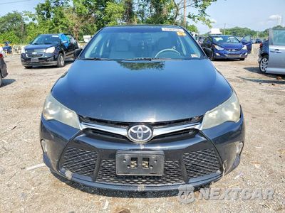 Piąte zdjęcie samochodu w środku: 2015 TOYOTA CAMRY SE VIN:4T1BF1FK3FU052385 - miniatura