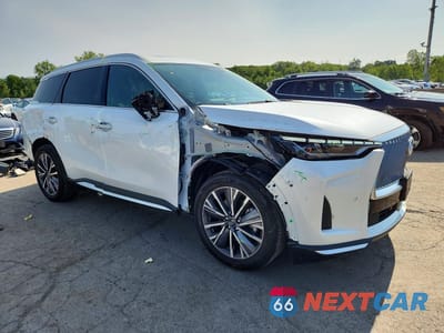 Czwarte zdjęcie samochodu z boku: 2026 INFINITI QX60 LUXE VIN:5N1AL1FS8TC335094 - miniatura