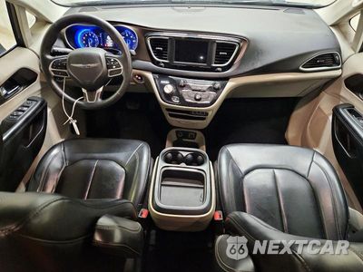 Zdjęcie 8 z 13 samochodu: 2021 CHRYSLER VOYAGER LXI VIN:2C4RC1DG2MR505643 - miniatura