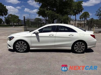 Zdjęcie 12 z 15 samochodu: 2018 MERCEDES-BENZ CLA 250 VIN:WDDSJ4EB0JN570193 - miniatura