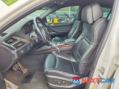 Zdjęcie 7 z 13 samochodu: 2014 BMW X6 XDRIVE35I VIN:5UXFG2C59E0C43338 - miniatura