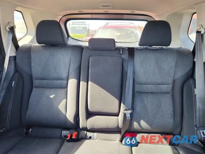 Zdjęcie 10 z 14 samochodu: 2025 NISSAN ROGUE SV VIN:5N1BT3BA2SC784721 - miniatura