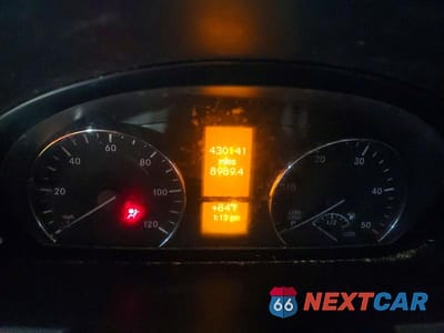 Zdjęcie 9 z 13 samochodu: 2018 MERCEDES-BENZ SPRINTER 2500 VIN:WD4PE8CD9JP626660 - miniatura