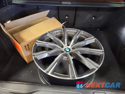 Zdjęcie 13 z 14 samochodu: 2025 BMW X5 XDRIVE40I VIN:5UX23EU06S9Y67696 - miniatura