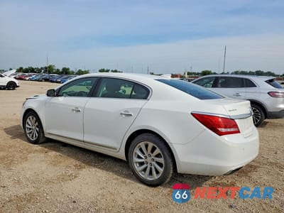 Drugie zdjęcie samochodu z przodu: 2016 BUICK LACROSSE VIN:1G4GB5G38GF160474 - miniatura