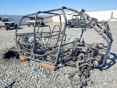 Czwarte zdjęcie samochodu z boku: 2015 POLARIS RZR UTILITY VEHICLE VIN:4XAVCE874FB311995 - miniatura