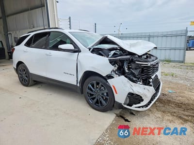 Czwarte zdjęcie samochodu z boku: 2023 CHEVROLET EQUINOX RS VIN:3GNAXWEG1PS107707 - miniatura