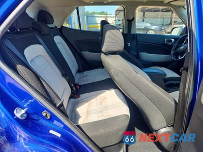 Zdjęcie 10 z 12 samochodu: 2023 HYUNDAI VENUE SEL VIN:KMHRC8A36PU213071 - miniatura