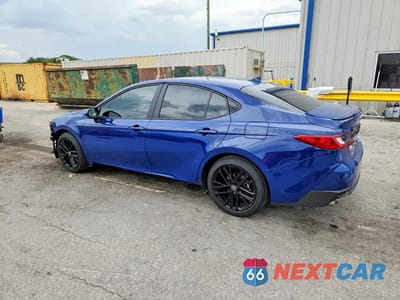 Drugie zdjęcie samochodu z przodu: 2026 TOYOTA CAMRY SE VIN:4T1DAACKXTU293271 - miniatura