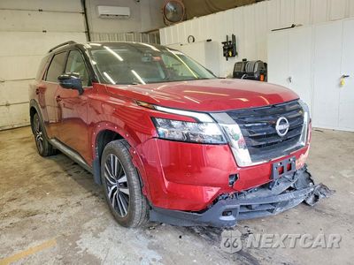 Czwarte zdjęcie samochodu z boku: 2024 NISSAN PATHFINDER PLATINUM VIN:5N1DR3DJ2RC273072 - miniatura