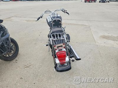 Czwarte zdjęcie samochodu z boku: 2003 SUZUKI VL800 VIN:JS1VS54A832111513 - miniatura