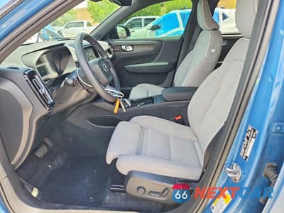 Zdjęcie 7 z 14 samochodu: 2023 VOLVO XC40 RECHARGE ULTIMATE VIN:YV4ED3UM9P2072464 - miniatura