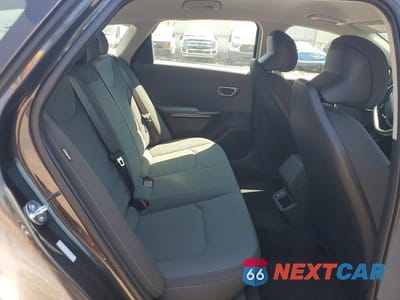 Zdjęcie 10 z 13 samochodu: 2025 KIA K4 LXS VIN:3KPFT4DE5SE153417 - miniatura