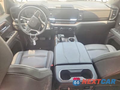 Zdjęcie 8 z 12 samochodu: 2025 CHEVROLET SILVERADO K1500 RST VIN:1GCUKEED1SZ196226 - miniatura
