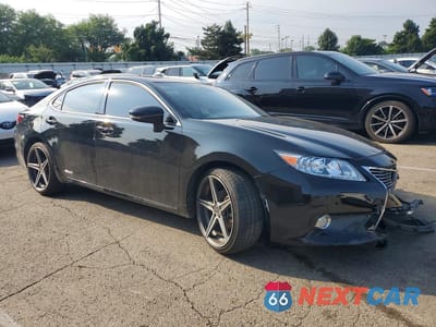 Czwarte zdjęcie samochodu z boku: 2013 LEXUS ES 300H VIN:JTHBW1GG8D2003995 - miniatura