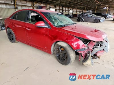 Czwarte zdjęcie samochodu z boku: 2013 CHEVROLET CRUZE LT VIN:1G1PC5SB3D7154600 - miniatura