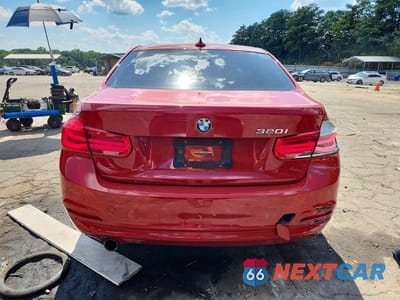Zdjęcie 6 z 12 samochodu: 2016 BMW 320 I VIN:WBA8E1G5XGNU11573 - miniatura