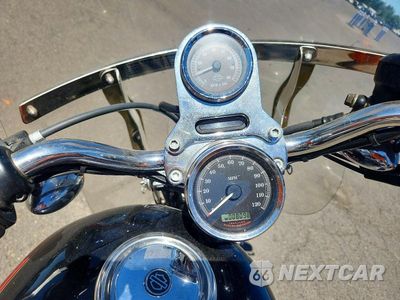Zdjęcie 7 z 9 samochodu: 2005 HARLEY-DAVIDSON XL1200 C VIN:1HD1CGP315K443966 - miniatura