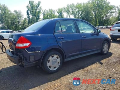 Trzecie zdjęcie samochodu z tyłu: 2009 NISSAN VERSA 1.8 S VIN:3N1BC11E69L446236 - miniatura
