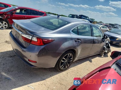 Trzecie zdjęcie samochodu z tyłu: 2018 LEXUS ES 300H VIN:JTHBW1GG1J2184711 - miniatura