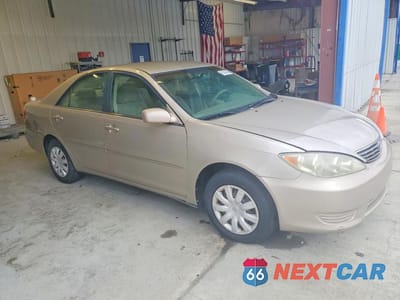 Czwarte zdjęcie samochodu z boku: 2006 TOYOTA CAMRY LE VIN:4T1BE32K96U728276 - miniatura