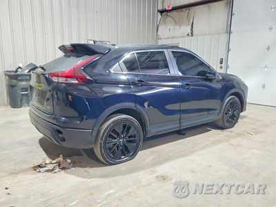 Trzecie zdjęcie samochodu z tyłu: 2022 MITSUBISHI ECLIPSE CROSS LE VIN:JA4ATVAAXNZ055102 - miniatura