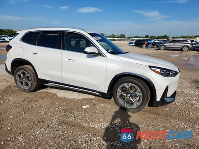 Czwarte zdjęcie samochodu z boku: 2026 BMW X1 XDRIVE28I VIN:WBX73EF06T5710363 - miniatura