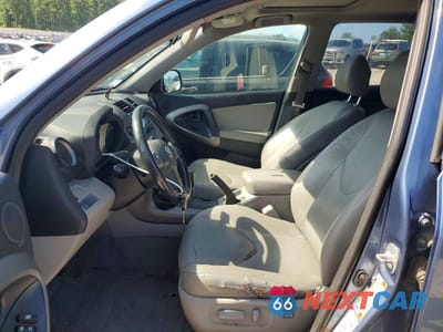 Zdjęcie 7 z 13 samochodu: 2008 TOYOTA RAV4 LIMITED VIN:JTMBK31V986035501 - miniatura