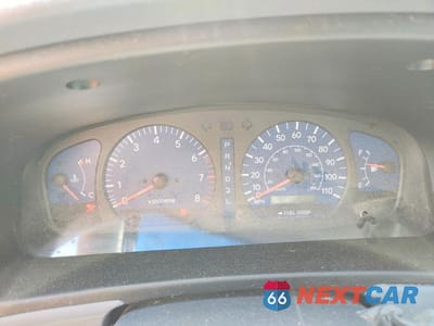 Zdjęcie 9 z 13 samochodu: 2002 TOYOTA SIENNA LE VIN:4T3ZF13C02U472621 - miniatura