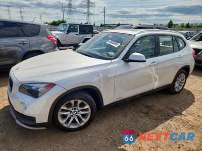 2015 BMW X1 XDRIVE28I WBAVL1C50FVY39889 - główne zdjęcie licytacji z USA - miniatura