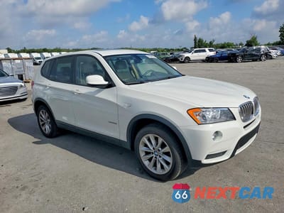Czwarte zdjęcie samochodu z boku: 2013 BMW X3 XDRIVE28I VIN:5UXWX9C50D0A20936 - miniatura