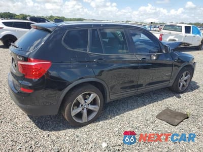 Trzecie zdjęcie samochodu z tyłu: 2017 BMW X3 XDRIVE28I VIN:5UXWX9C38H0W79963 - miniatura