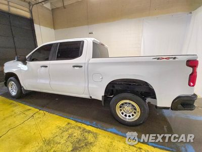 Drugie zdjęcie samochodu z przodu: 2022 CHEVROLET SILVERADO K1500 VIN:3GCPDAEK9NG553963 - miniatura