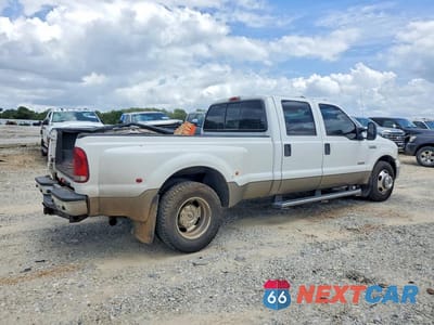 Trzecie zdjęcie samochodu z tyłu: 2005 FORD F350 SUPER DUTY VIN:1FTWW32P65EA72707 - miniatura