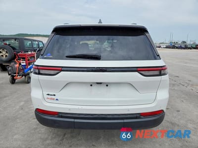 Zdjęcie 6 z 12 samochodu: 2025 JEEP GRAND CHEROKEE LAREDO/ALTITUDE VIN:1C4RJHAG9S8784455 - miniatura