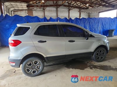 Trzecie zdjęcie samochodu z tyłu: 2019 FORD ECOSPORT S VIN:MAJ6S3FL7KC300052 - miniatura