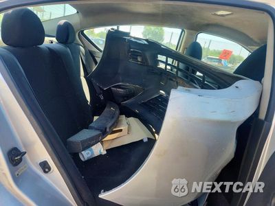 Zdjęcie 10 z 12 samochodu: 2012 NISSAN VERSA 1.6 S VIN:3N1CN7AP9CL919962 - miniatura